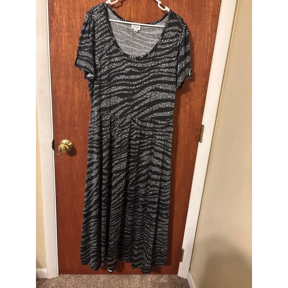 LuLaRoe Riley Dress Size 2XL